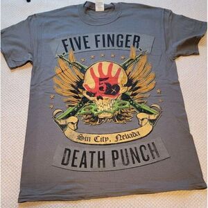 NEW Collectible FIVE FINGER DEATH PUNCH‎ Tour T-Shirt Medium Sin City, Nevada!